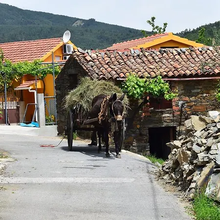 Casas Da Encosta